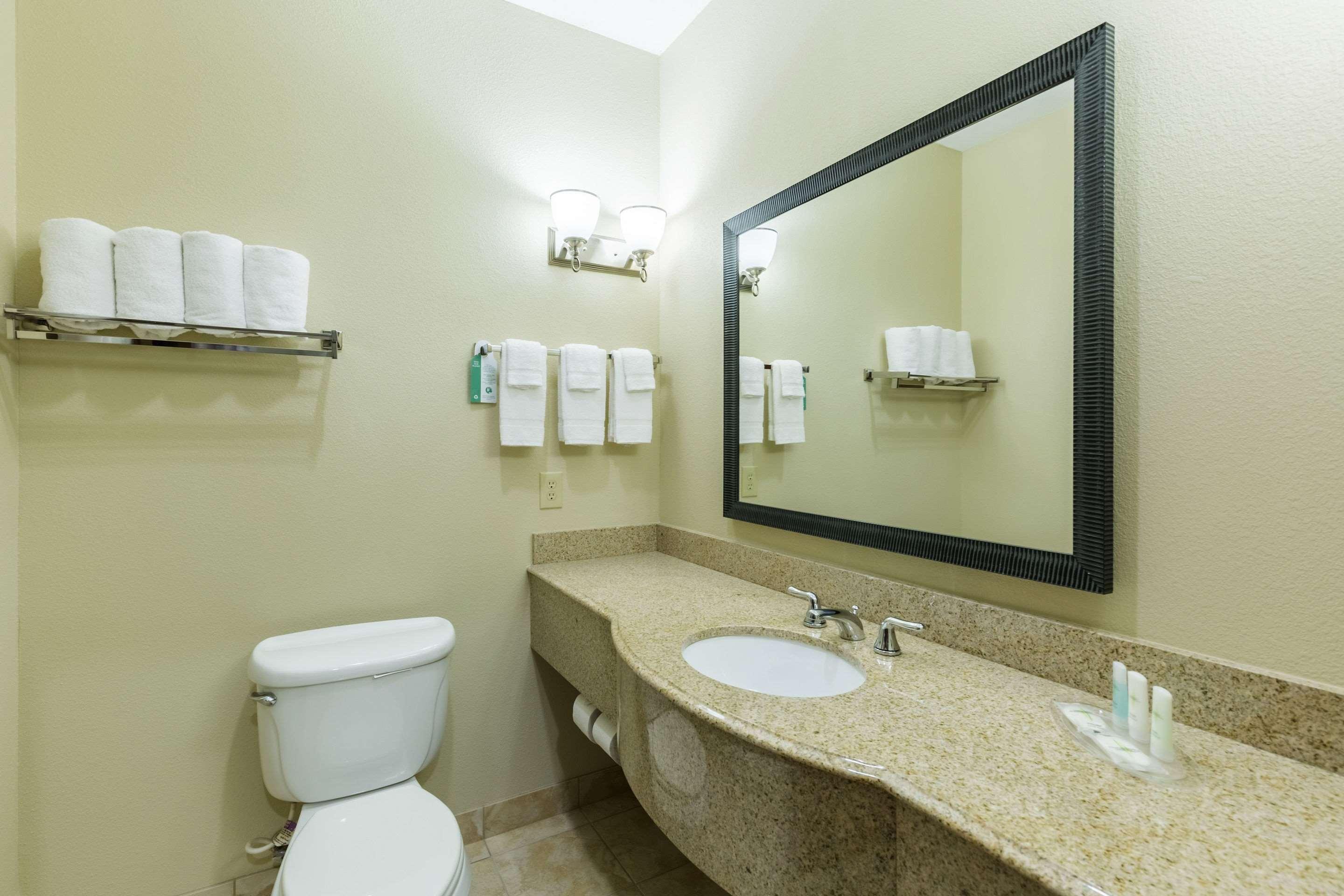 Comfort Suites Beaumont I-10 Екстериор снимка